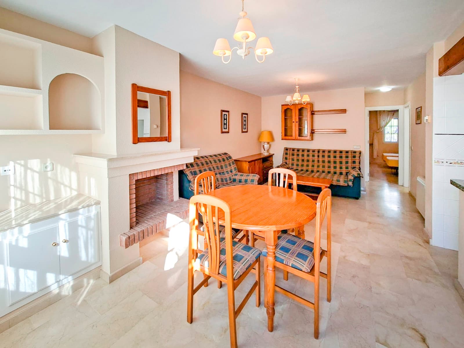 Town house – Villamartín: photo 5/17