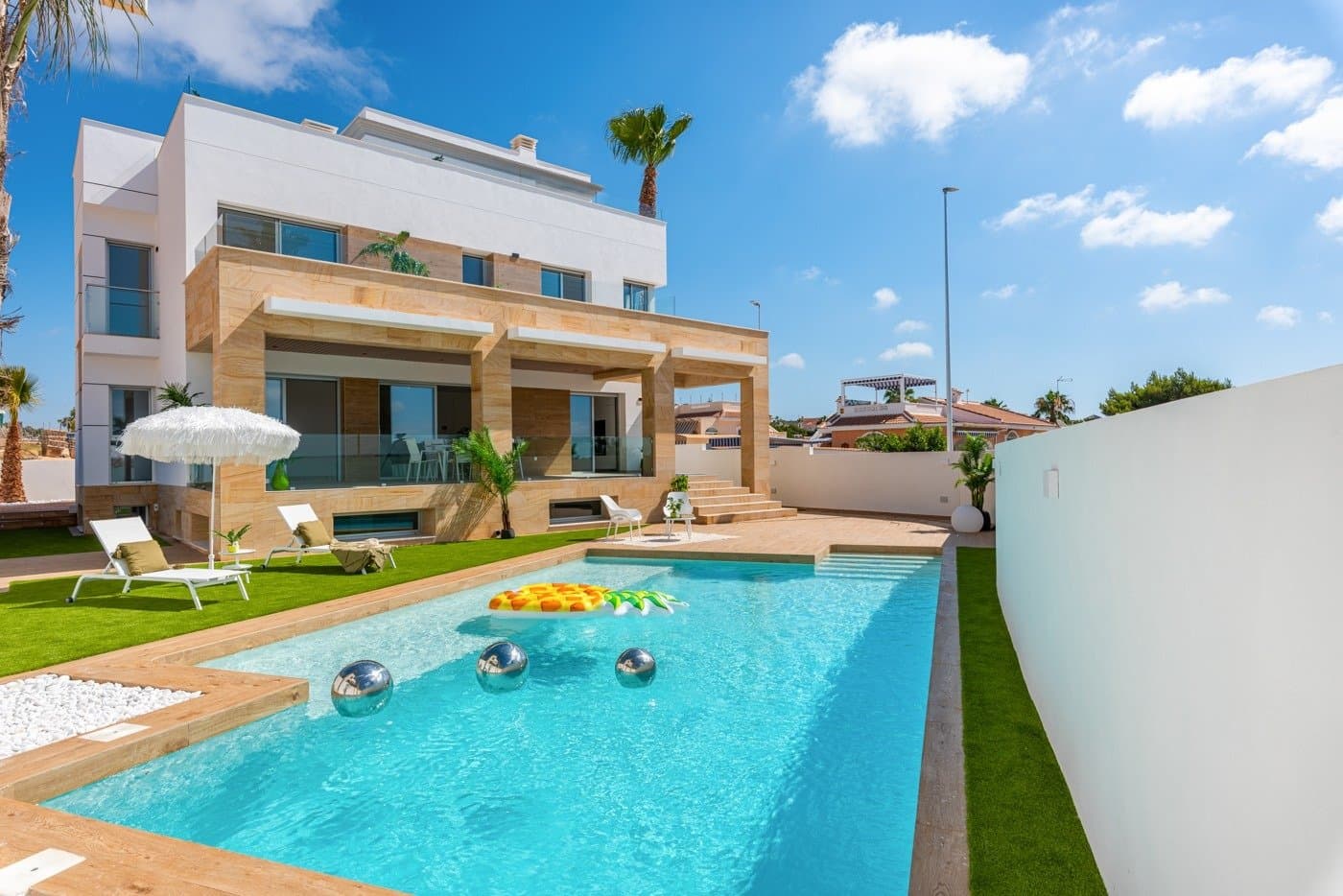 Villa · Rojales
