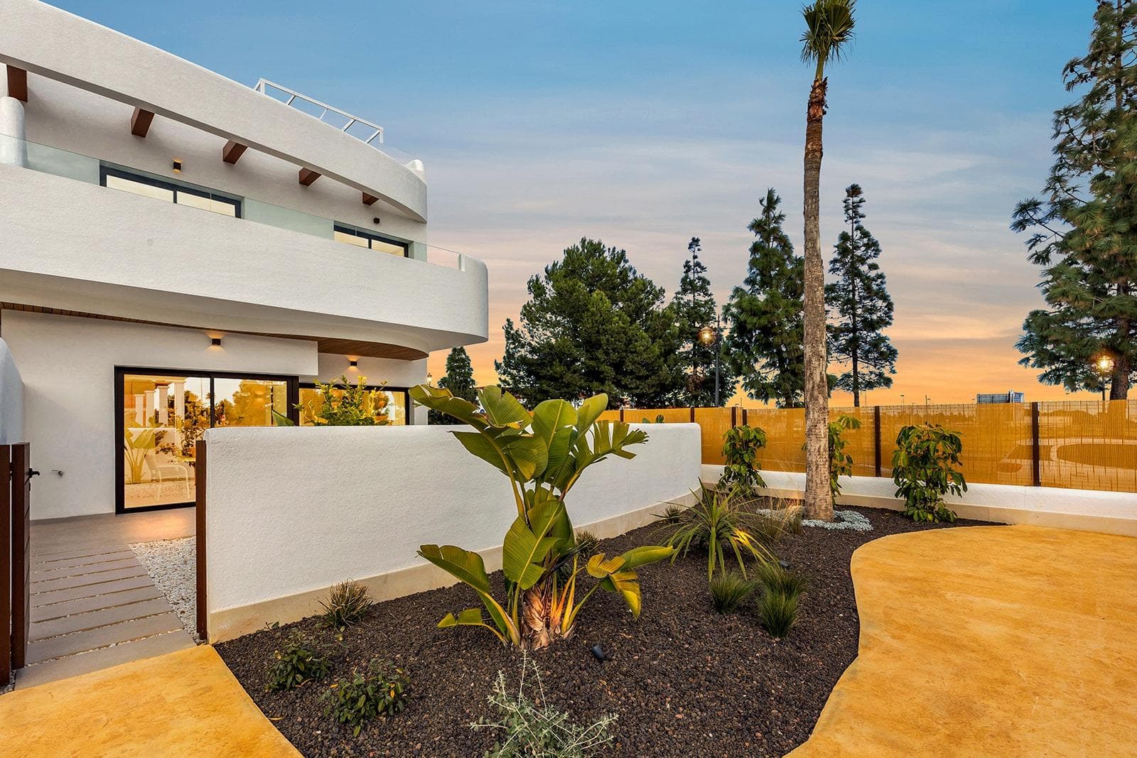 Town house · Bungalow · Los Alcazares